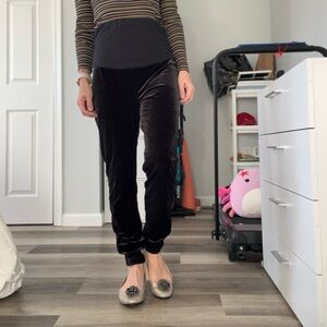 Gap maternity medium crushed velvet leggings